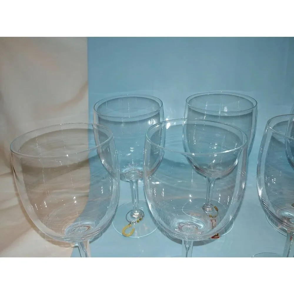 Unknown set wine